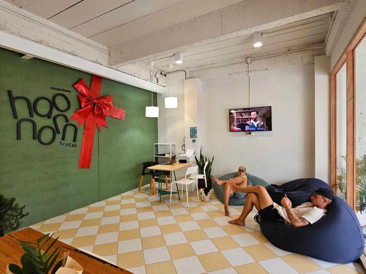 Hao Norn Hostel Thong Sala Exterior foto