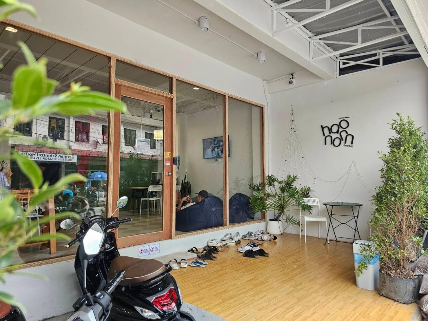 Hao Norn Hostel Thong Sala Exterior foto