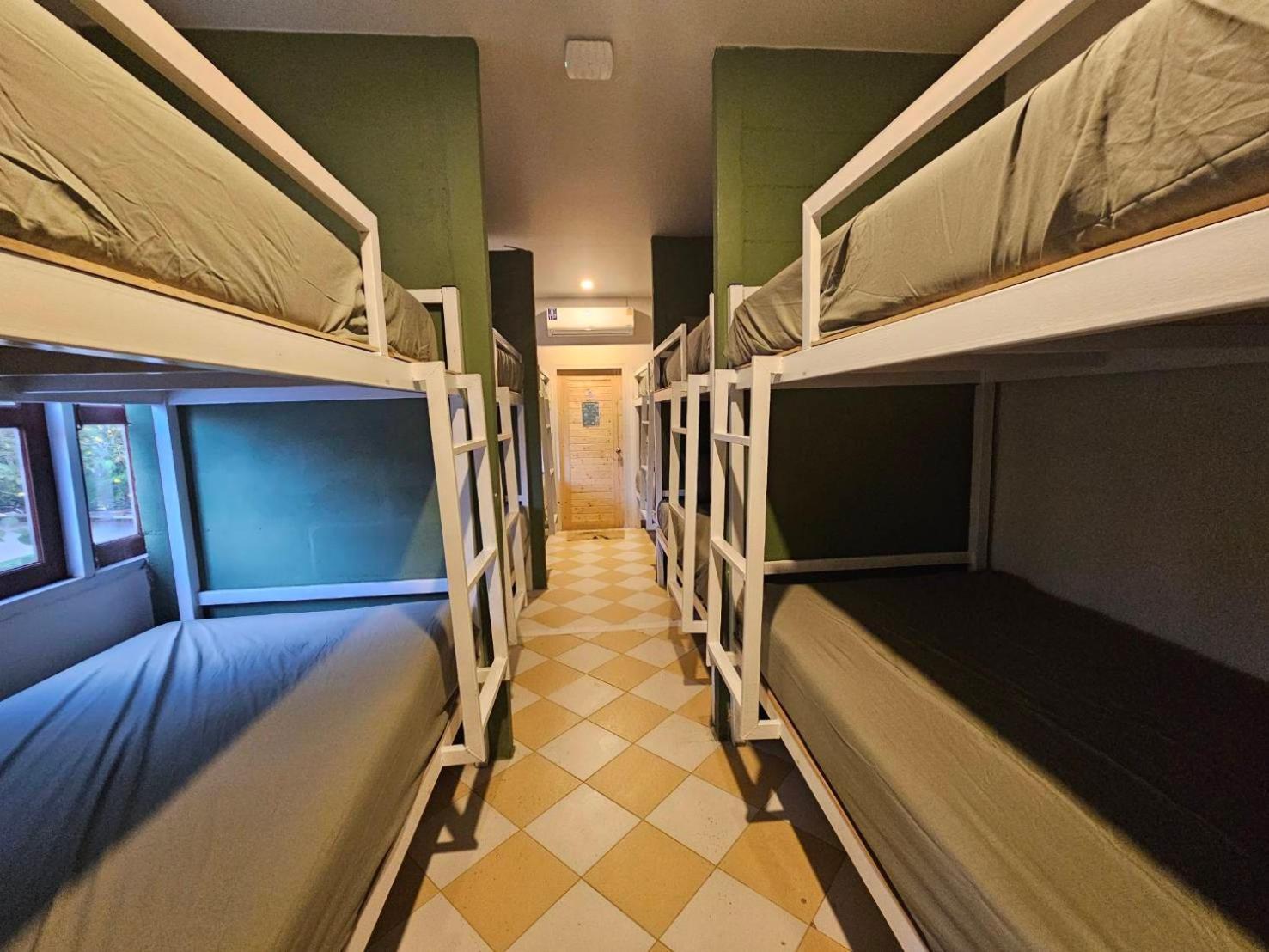 Hao Norn Hostel Thong Sala Exterior foto
