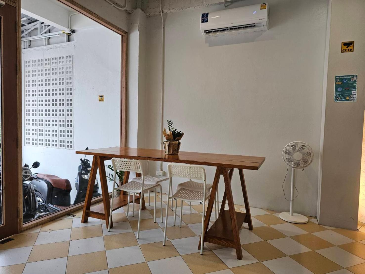Hao Norn Hostel Thong Sala Exterior foto
