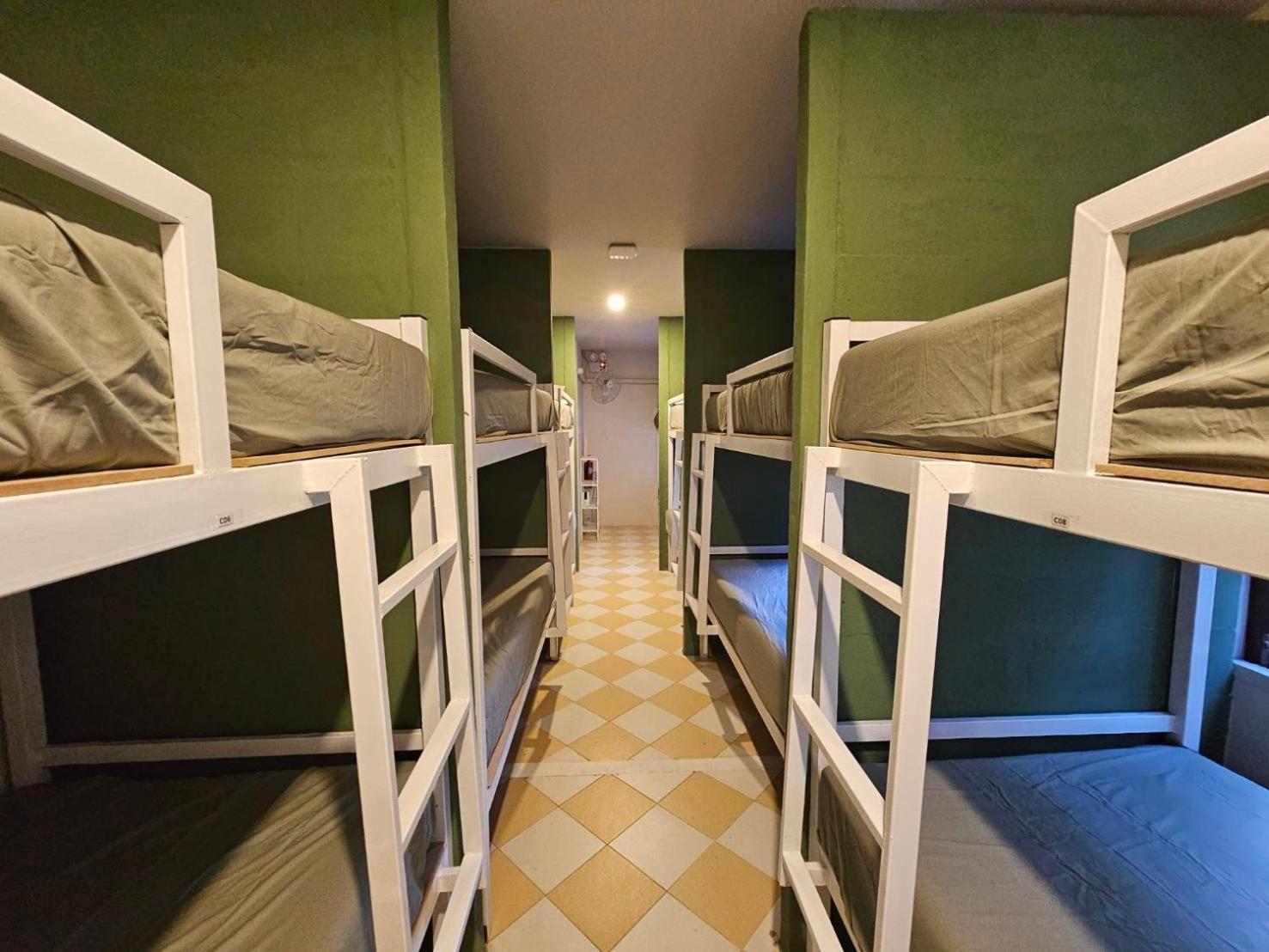Hao Norn Hostel Thong Sala Exterior foto